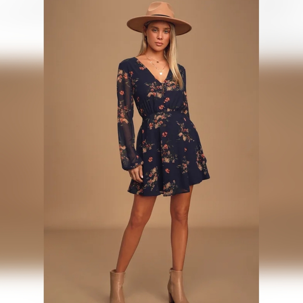 Lulus NWT Navy Blue Floral Navy Dress Size XXL
